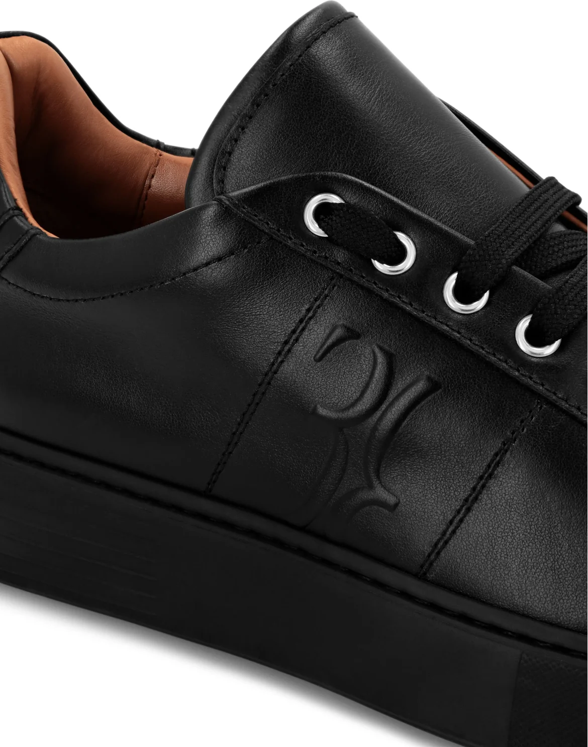 Nappa Lo-Top Sneakers, цвет: Черный